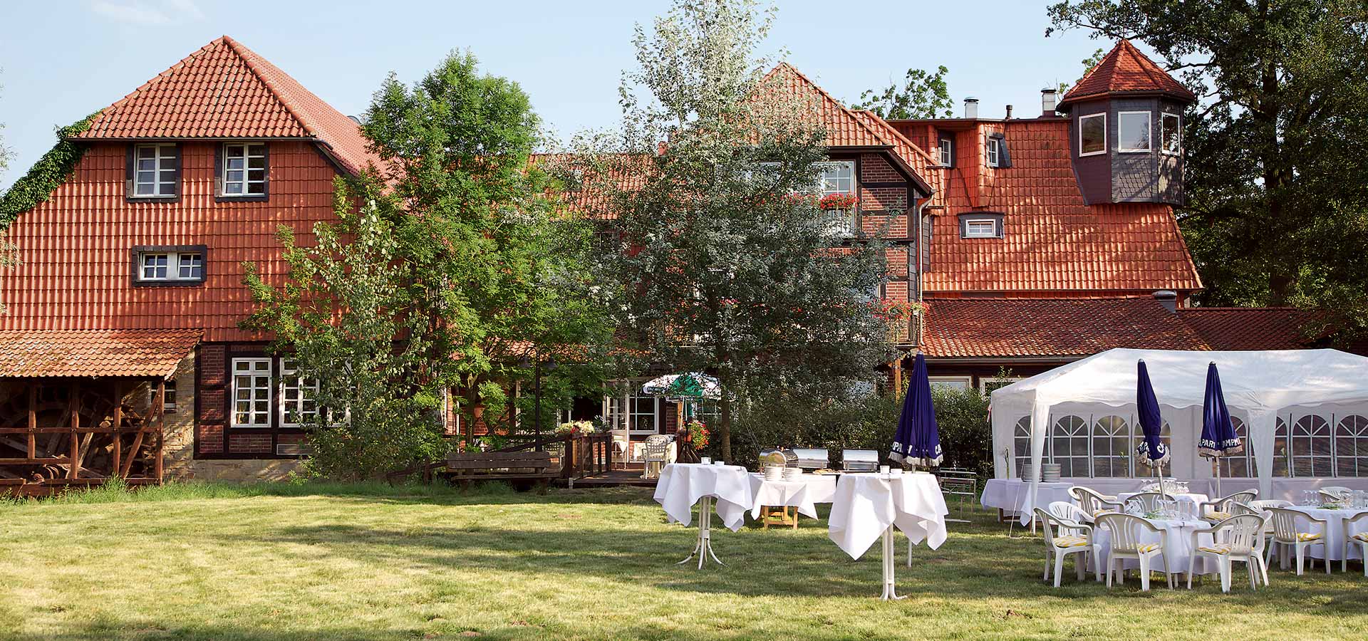 Hotel & Restaurant Brackstedter Mühle Wolfsburg - Sommerwest auf der Allerwiese